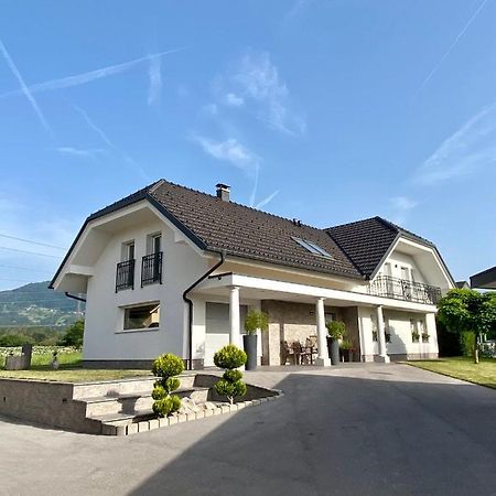 Hisa Helena Kranj Exterior foto